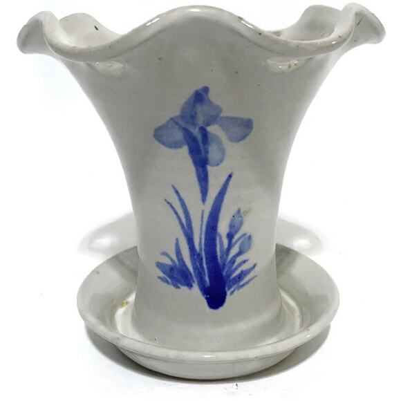 Handcrafted Ceramic Pottery Vase Scalloped Edge 5.5 InchesTall - Picture 1 of 7